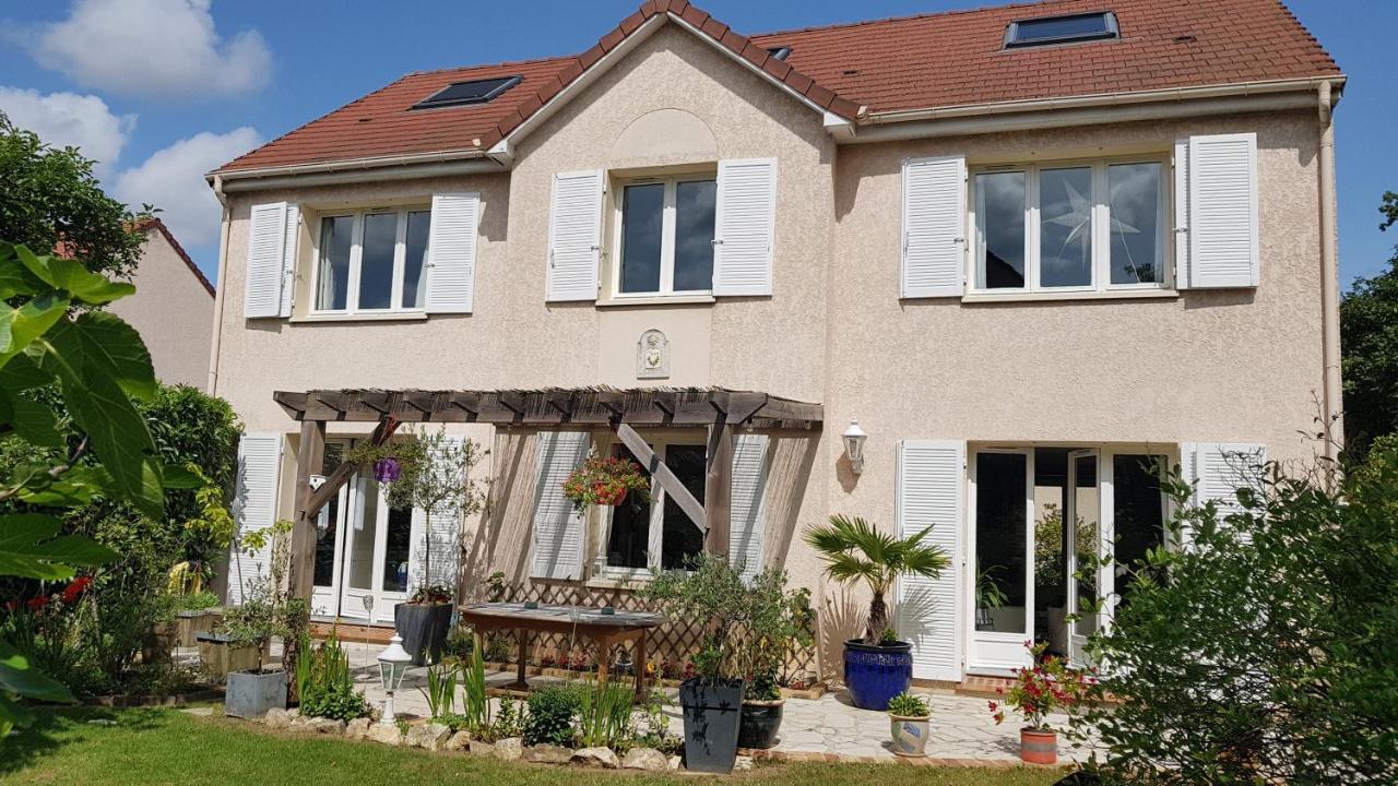 Chez Laurence & Rv Vaureal Exteriör bild